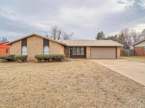 608 Sunset Dr, Frederick, OK 73542