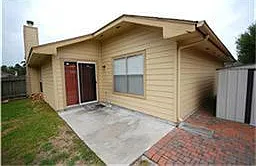 15518 Town Green Dr — Photo 9