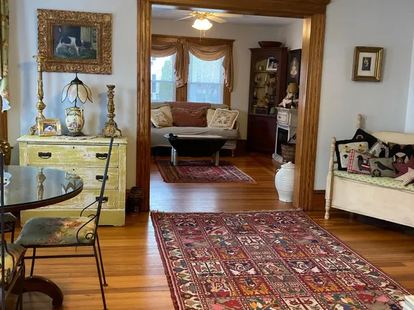 33 Washington St Unit 1, Franklin, MA 02038