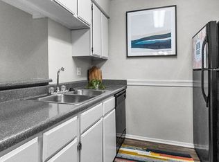 River Oaks Apartments, Tyler, TX 75703