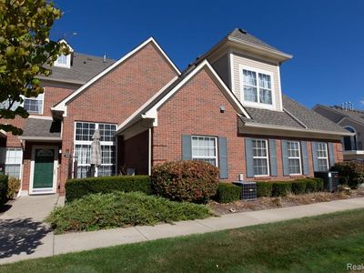 7635 Ambassador Dr, Shelby Township, MI, 48316