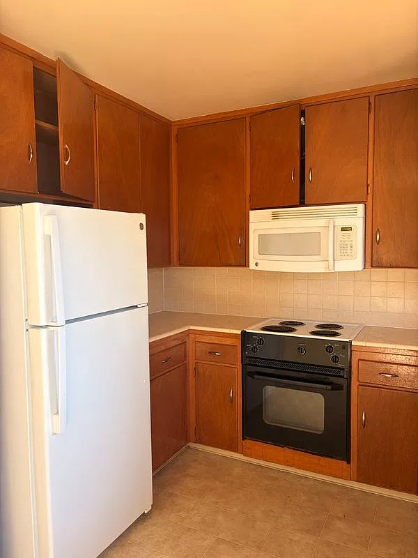 2 bed, 1.0 bath, 804 sqft, $3,150 — Photo 1