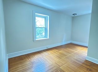 236 W Harvey St #2R, Philadelphia, PA 19144
