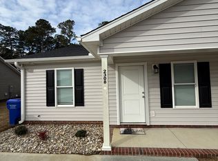 2308 Baxter Ln, Kinston, NC 28504