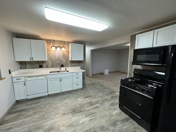7214 W Mineral Point Rd