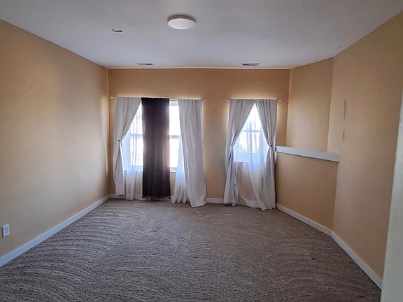 5th image of 1634 Central Ave APT 1