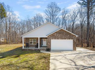 218 Rambler Ln, Blacksburg, SC 29702