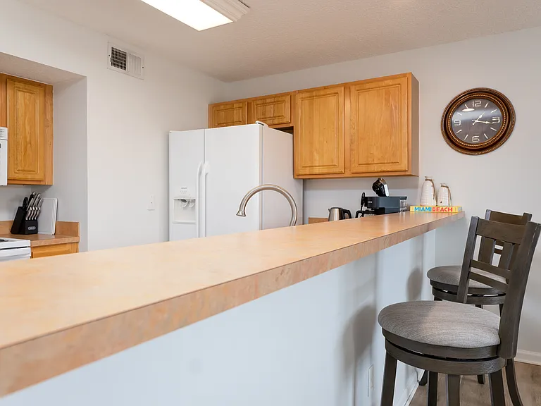 200 Cherry St — Photo 10