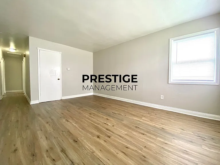 1454 Sherman St — Photo 3
