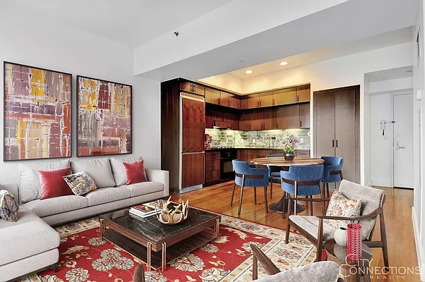 Rented by City Connections Realty | media 10
