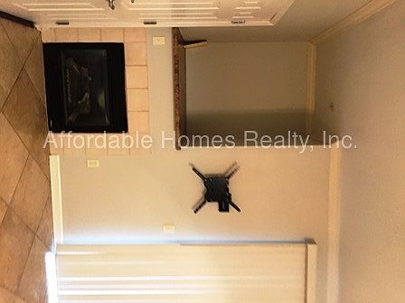 3rd image of 501 Gibson Dr APT 411
