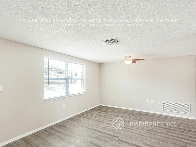 7935 Fox Hollow Dr — Photo 6