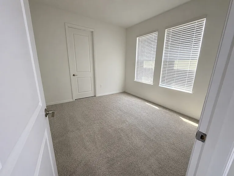 5138 Dominion Aly #148 — Photo 2