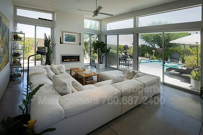 3 bed, 2.5 bath, 1906 sqft, $6,500 — Photo 3