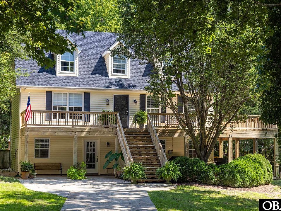 1st image of 104 Azalea Ct