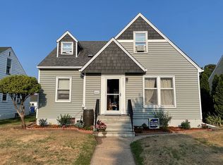 1231 Alameda St, Saint Paul, MN 55117