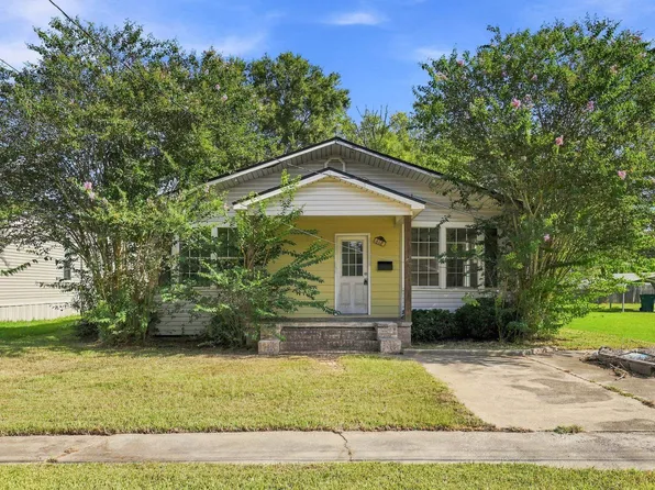618 W Lincoln St, Sulphur, LA 70663
