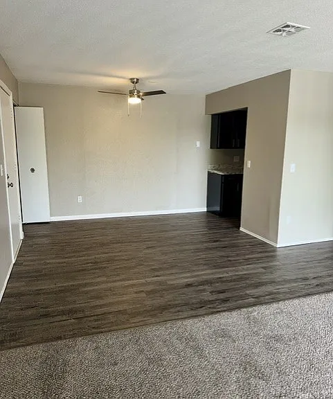 Beacon Point Apartments — Photo 19