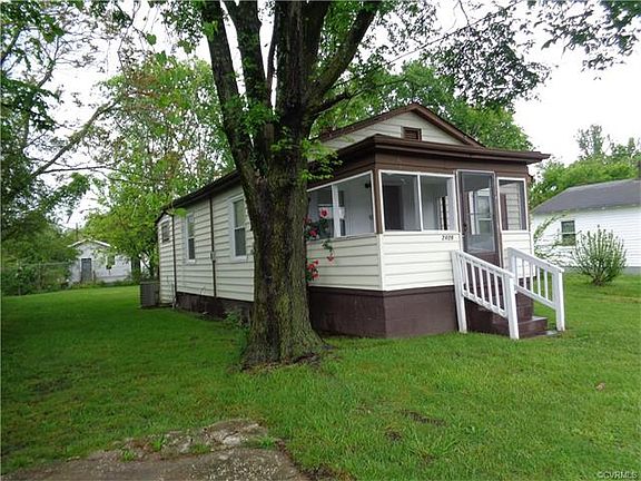 3rd image of 2409 Waverly St