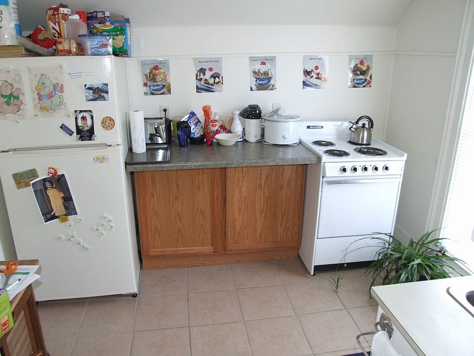 2nd image of 504 6th Ave #1/2