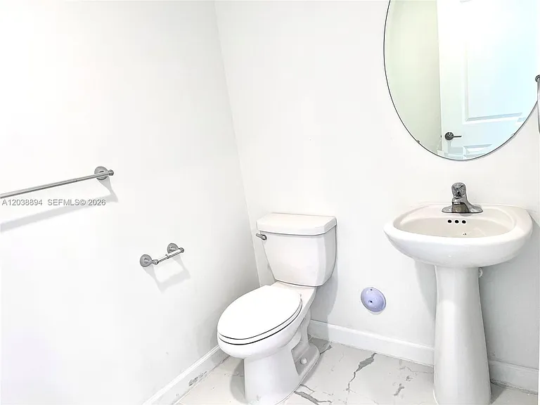 15925 SW 2nd Pl — Photo 6