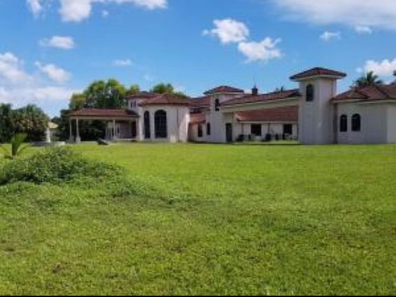 4th image of 10178 El Paraiso Pl