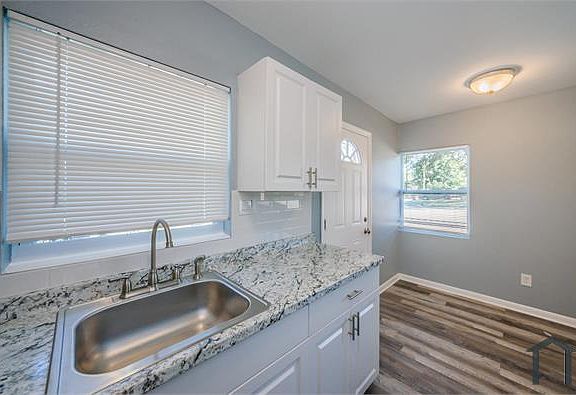 5th image of 16 N Highland Ave #6