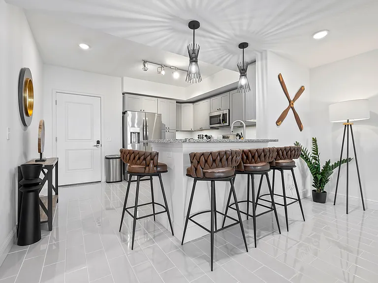 735 Pilot Ln — Photo 6