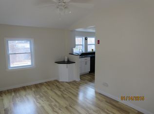 17 Pilgrim Rd, Lakeville, MA 02347