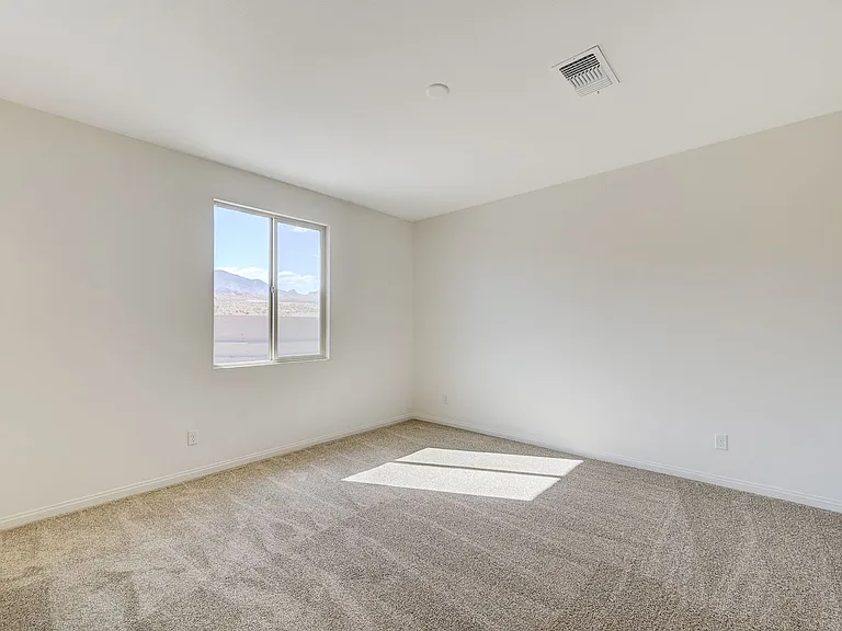 7681 N Jones Blvd — Photo 13