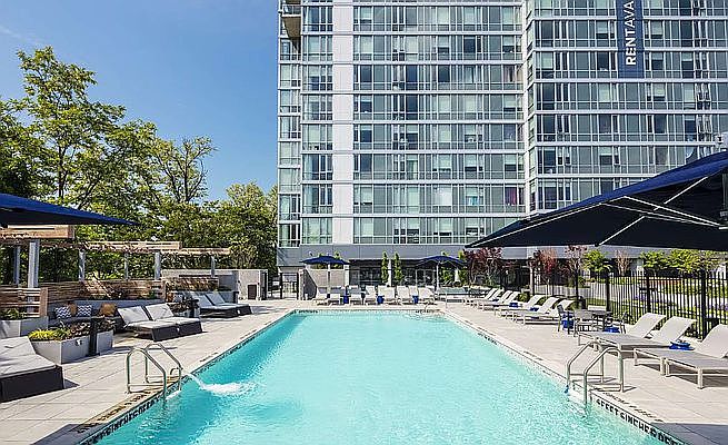 1st image of 1501 Voorhies Ave #20B