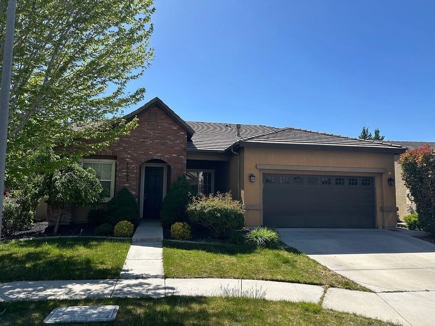 10599 Crystal Bay Dr photo 1
