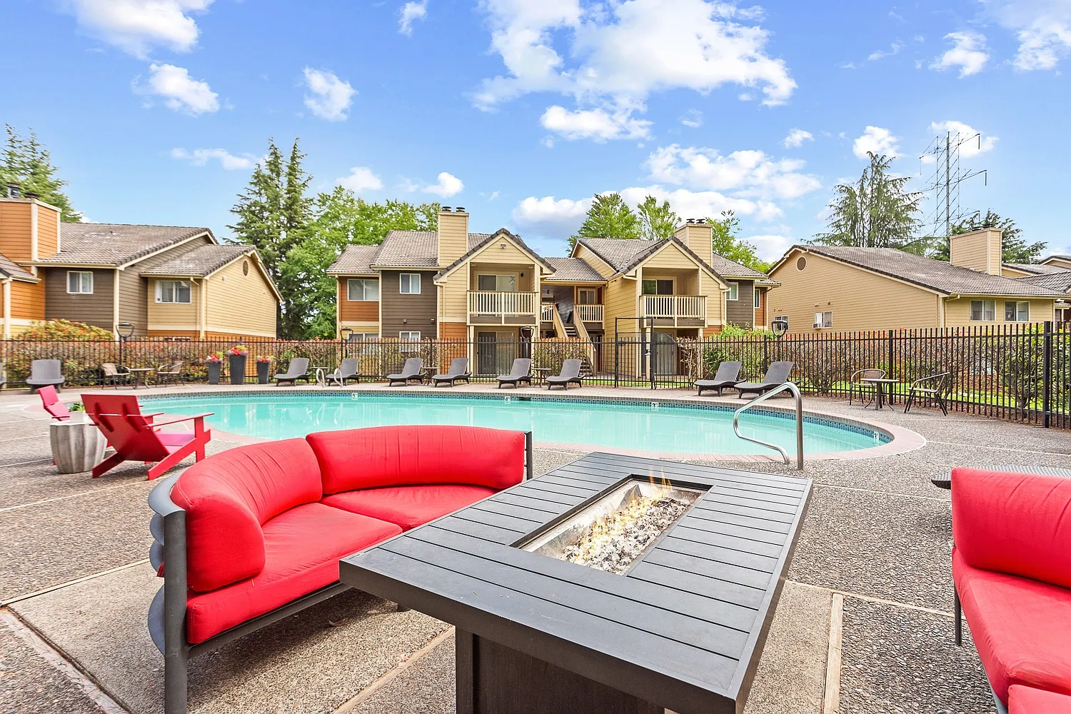 MonteVista at Murray Hill — Photo 1