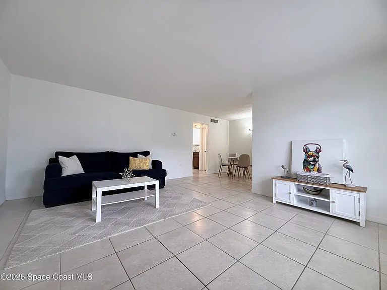 1440 Parkway Dr #8A — Photo 2