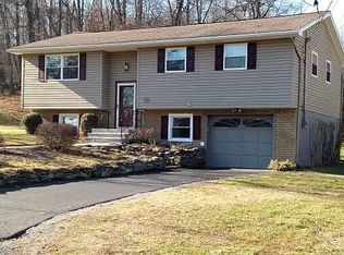 118 Lee Ln, Harding, PA 18643