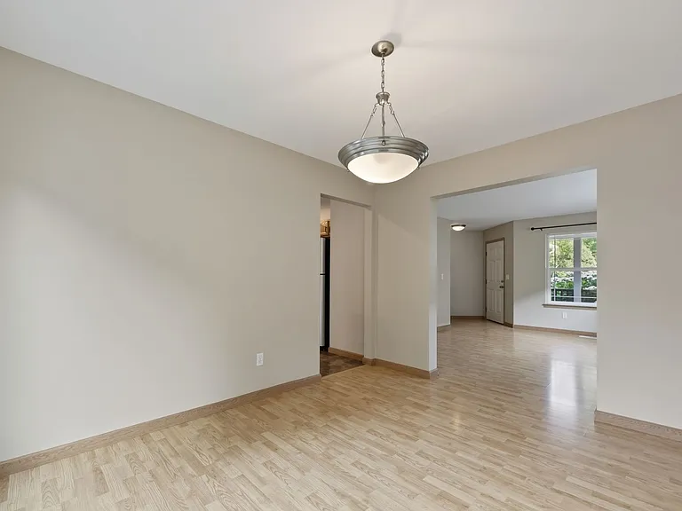 2440 Boulevard Heights Loop SE — Photo 13