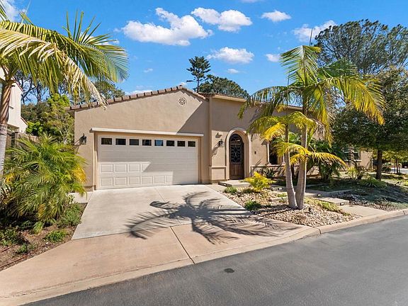 5th image of 939 Bluejack Rd