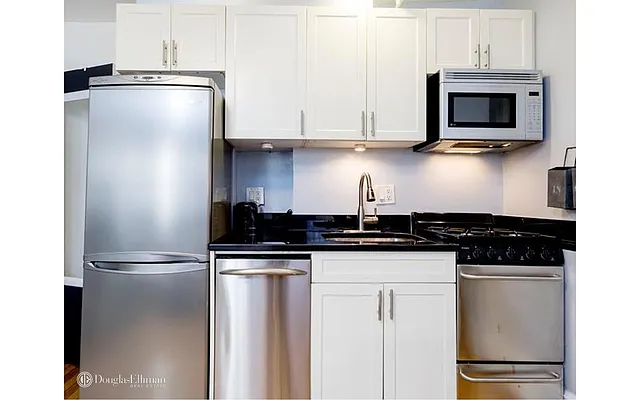 Rented by Douglas Elliman | media 41