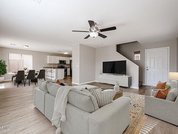 2nd image of 10921 E CLOVIS Avenue