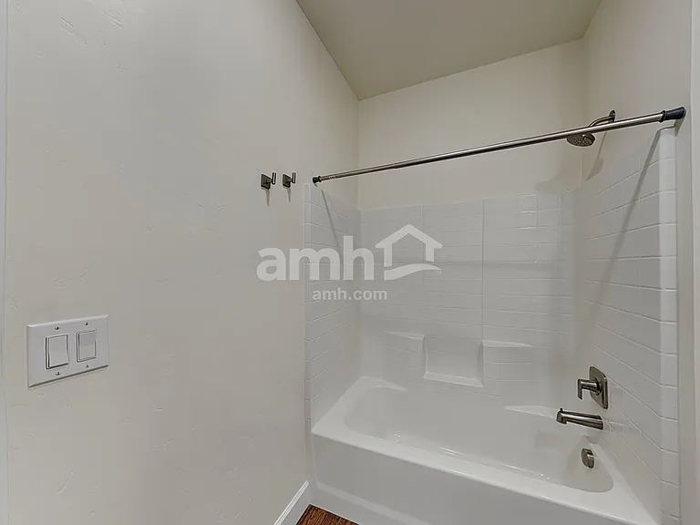 884 N Garnet Creek Ave — Photo 15