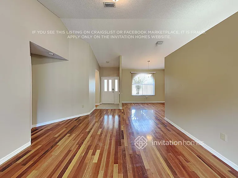 33328 Fountain Ln — Photo 4