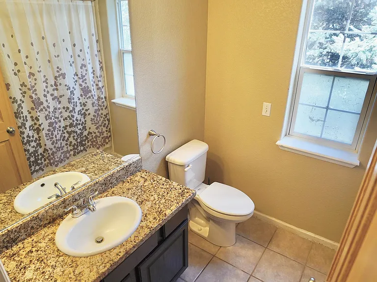 45 Christian Ct — Photo 12