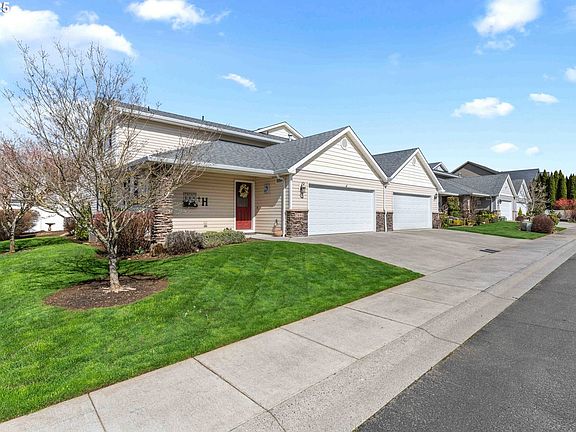 2nd image of 7600 NE 61st Cir