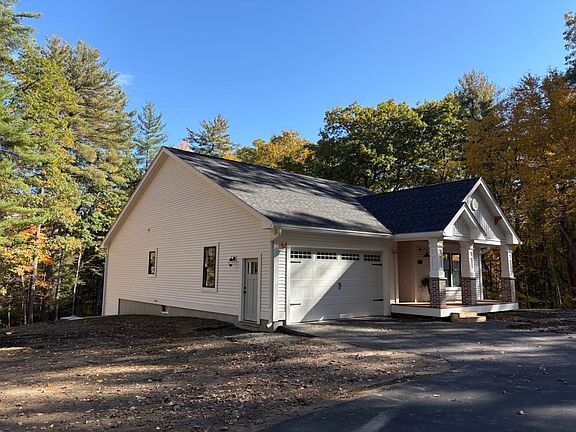 4th image of 102 Pantry Rd