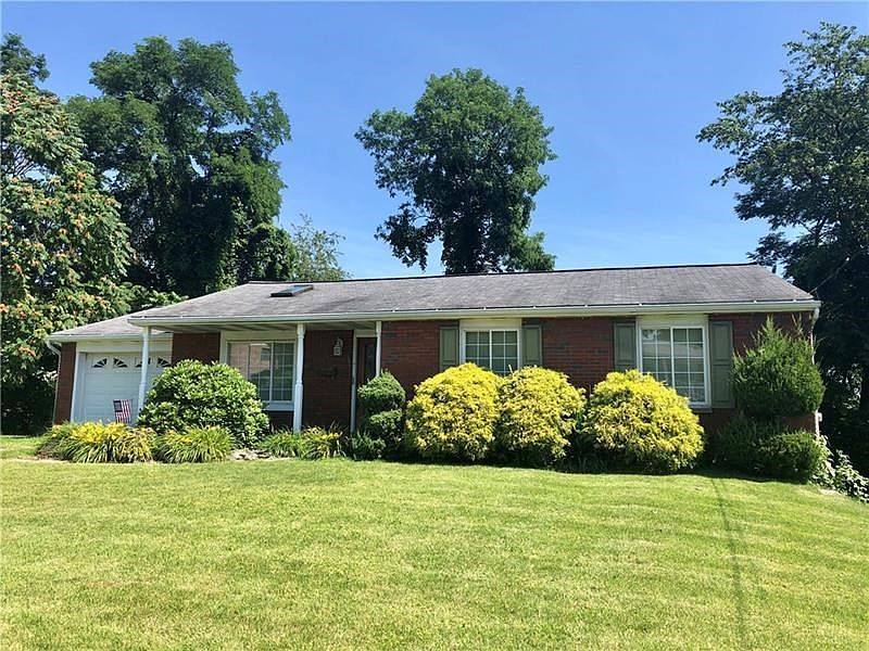 1st image of 37 Jefferson Dr