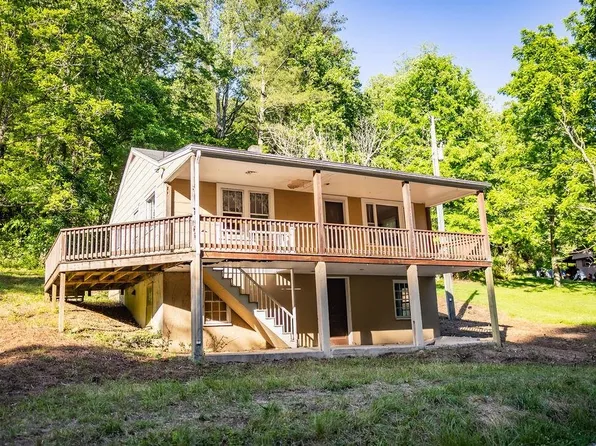 32 Back Holw, Lexington, VA 24450