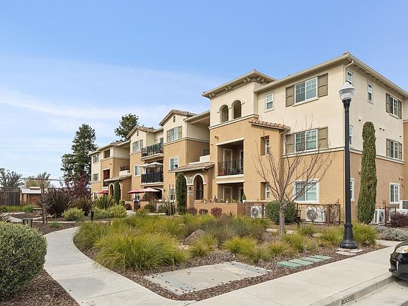 2nd image of 1414 Mauro Pietro Drive #301
