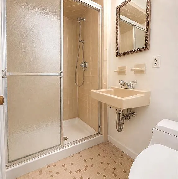 304 Loren Ct — Photo 14