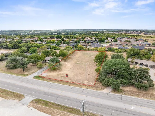 1835 N Main St, Weatherford, TX 76085