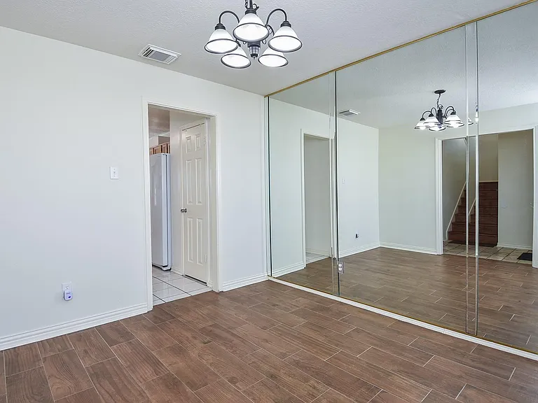 4026 Almond Lake Dr — Photo 12